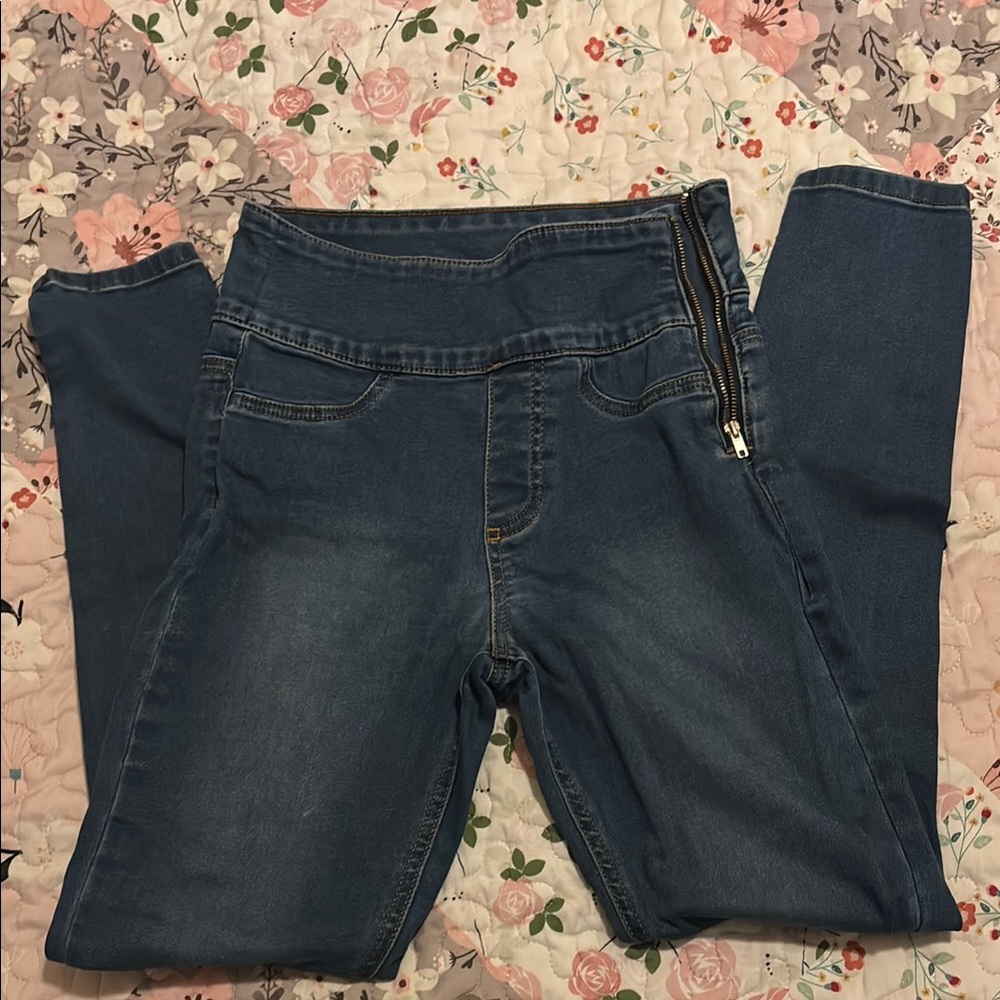 Stylish Blue Women's Jeans